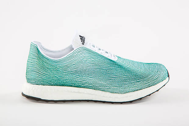 nuevo-rumbo-la-moda-pasos-sostenibles-adidas-zapatillas-recicladas-redes-ilegales