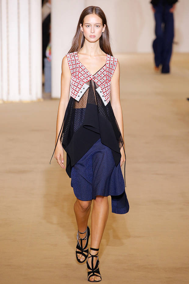 paris_fashion_week_looks_roland_mouret_amancio