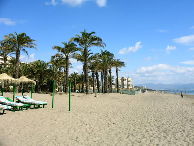 playas noche de san juan torremolinos