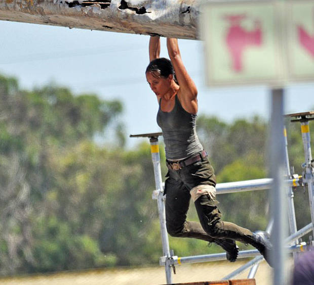 super heroínas lara croft