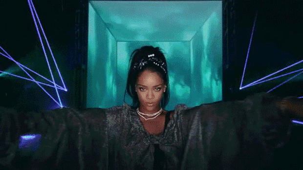 vmas-ganadores-masculino-calvin-rihanna