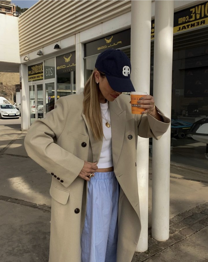 Netflix-baguette-Netflix o la tendencia que te invita a salir a la calle en pijama