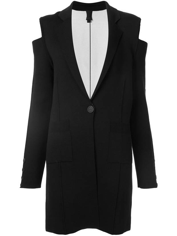chaqueta hombros descubiertos