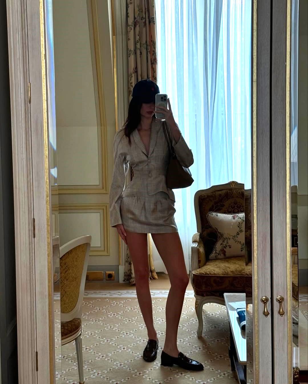 Kendall Jenner con los mocasines que son tendencia.