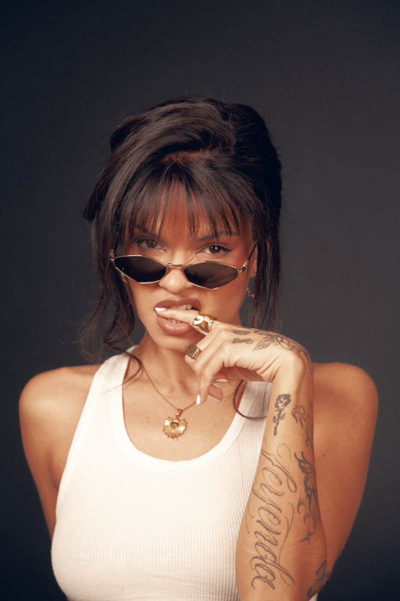 Aleesha estrena su nuevo EP «Pretty bitch heartbreak».