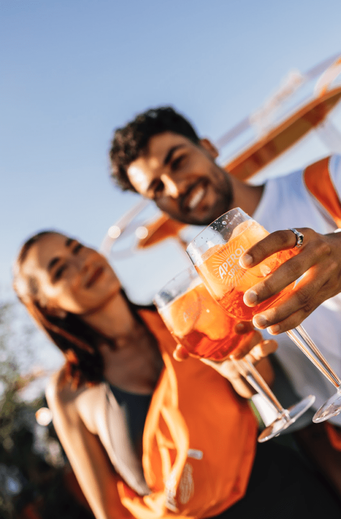 Colaboración entre Aperol Spritz y SSSTUFFF en Mad Cool