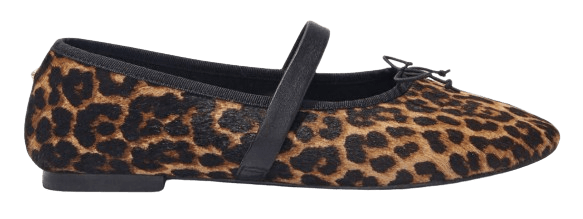 Bailarina de piel con efecto leopardo.