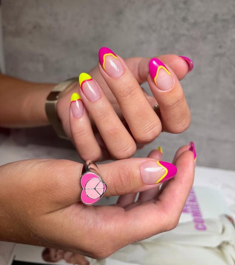 Uñas en colores neon