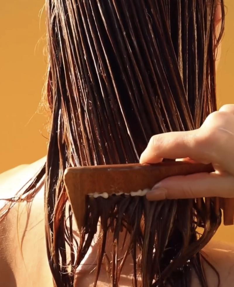 La exfoliación capilar es la última tendencia para limpiar a fondo tu melena