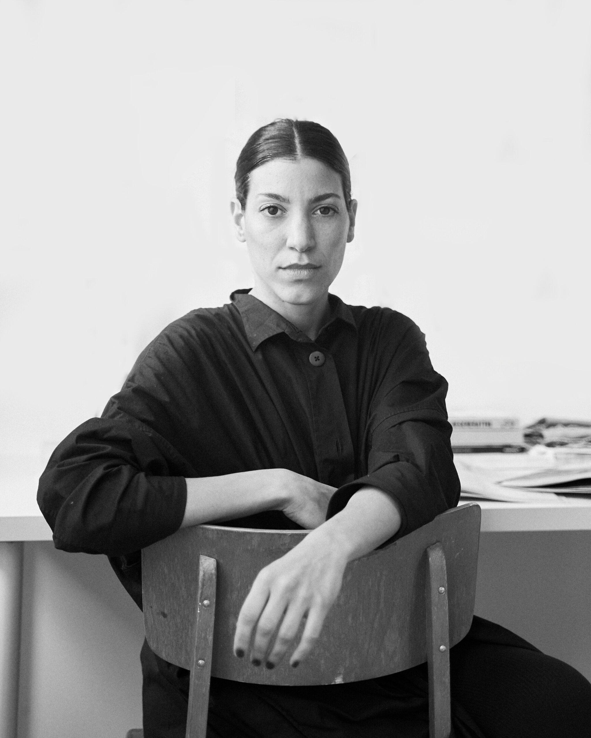 Diseñadora de Studio Cumbre