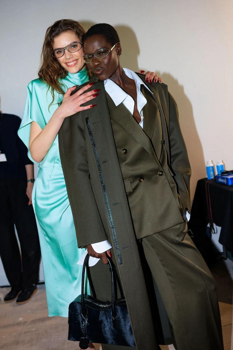Propuesta de belleza presentada por Stella McCartney en FW25 Ready-to-Wear
