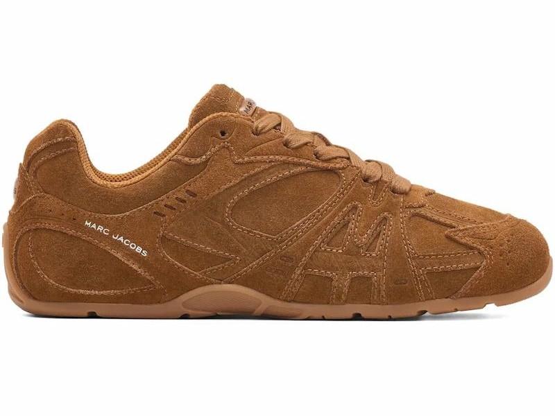 The 72 Spring Sneaker en ante marrón de Marc Jacobs.