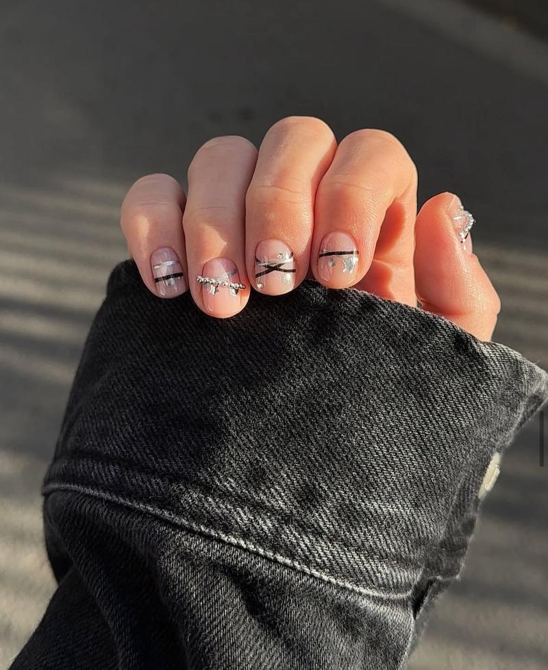 Uñas geométricas con cristales
