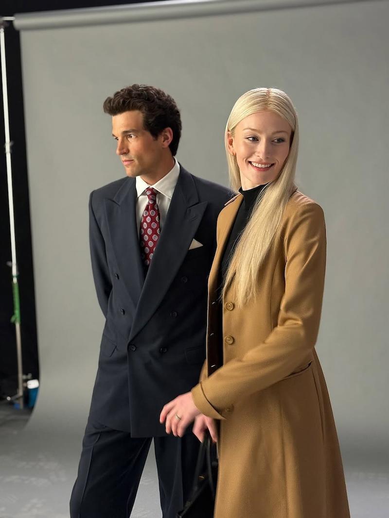 Primeras imágenes de Sarah Pidgeon y Paul Kelly en «American Love Story», Ryan Murphy (2026).