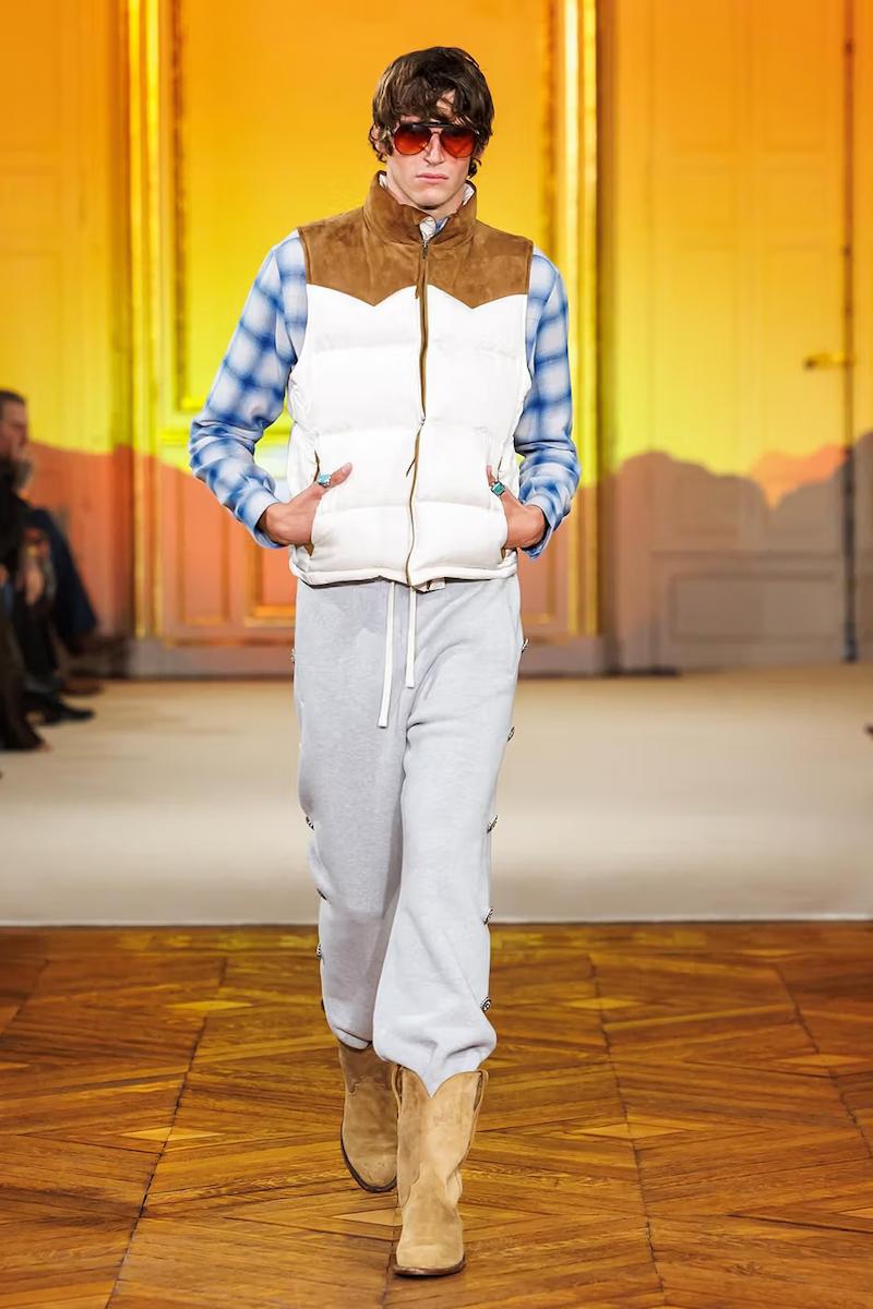 Look 11 presentado por Austin Post Apparel en Season One: At First Light