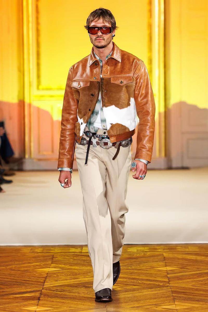 Look 12 presentado por Austin Post Apparel en Season One: At First Light