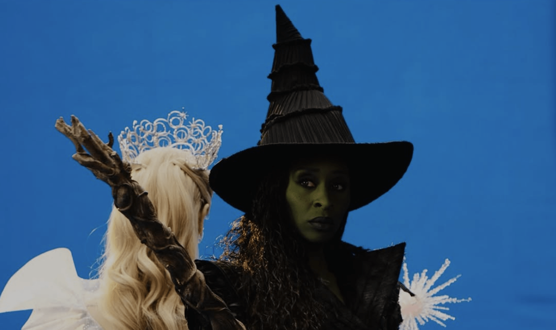 riana Grande y Cynthia Erivo como Glinda y Elphaba. Imagen: @wickedmovie.