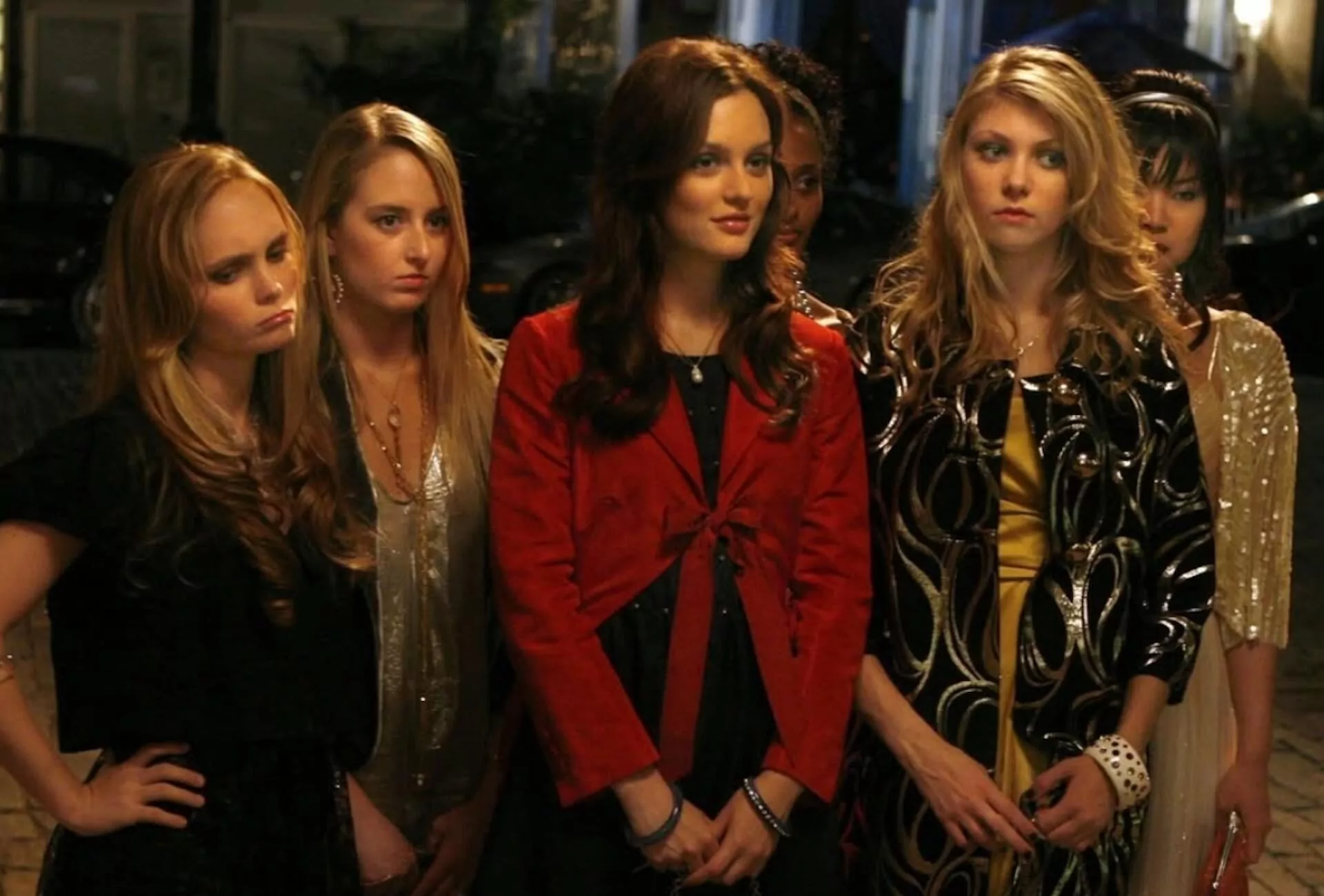 Los looks que llevarían nuestros personajes favoritos estas fiestas. Imagen: @gossipgirl