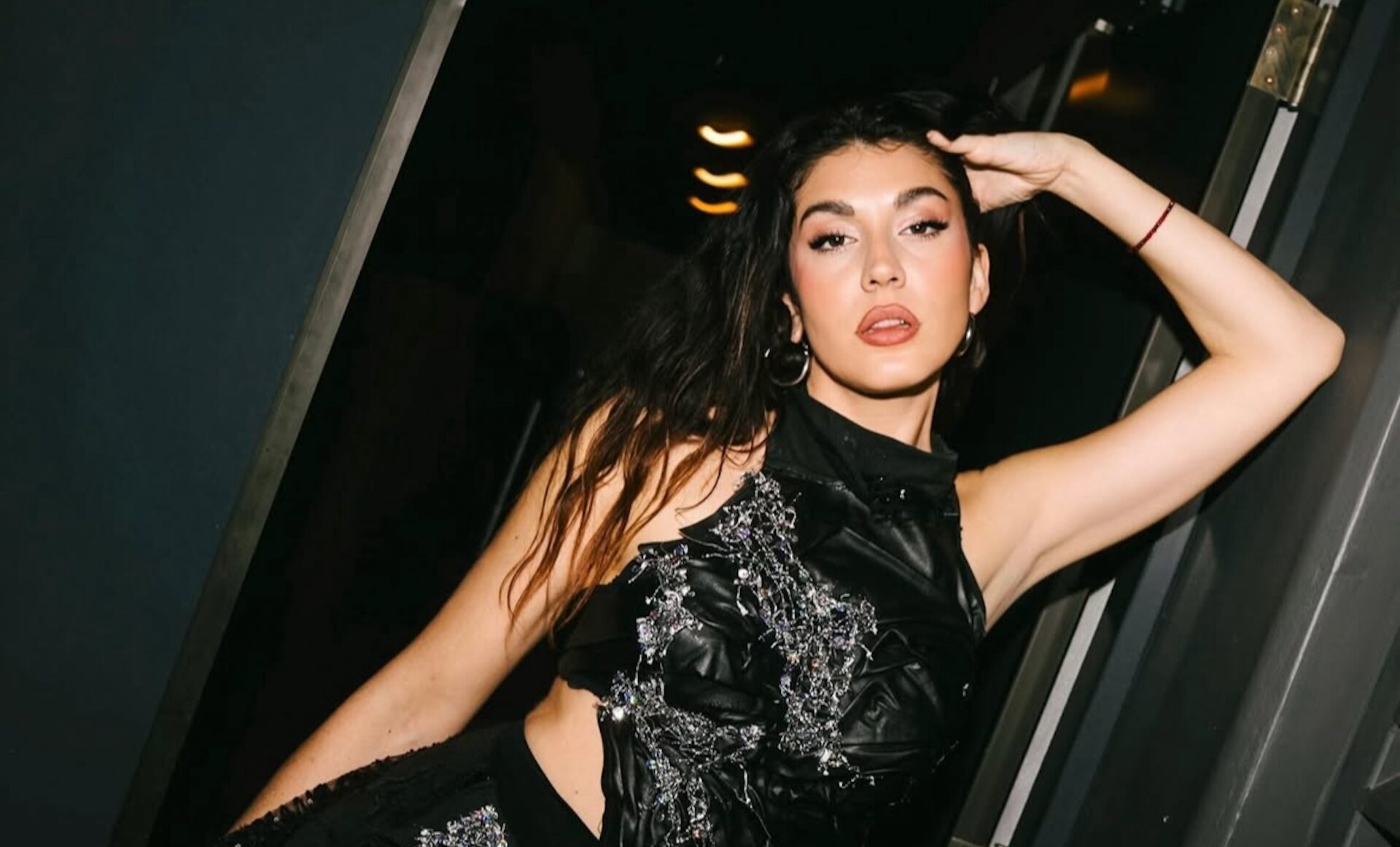 Queralt Lahoz es uno de los nuevos nombres de la industria musical española que debes conocer. Imagen: @queralt_lahoz.