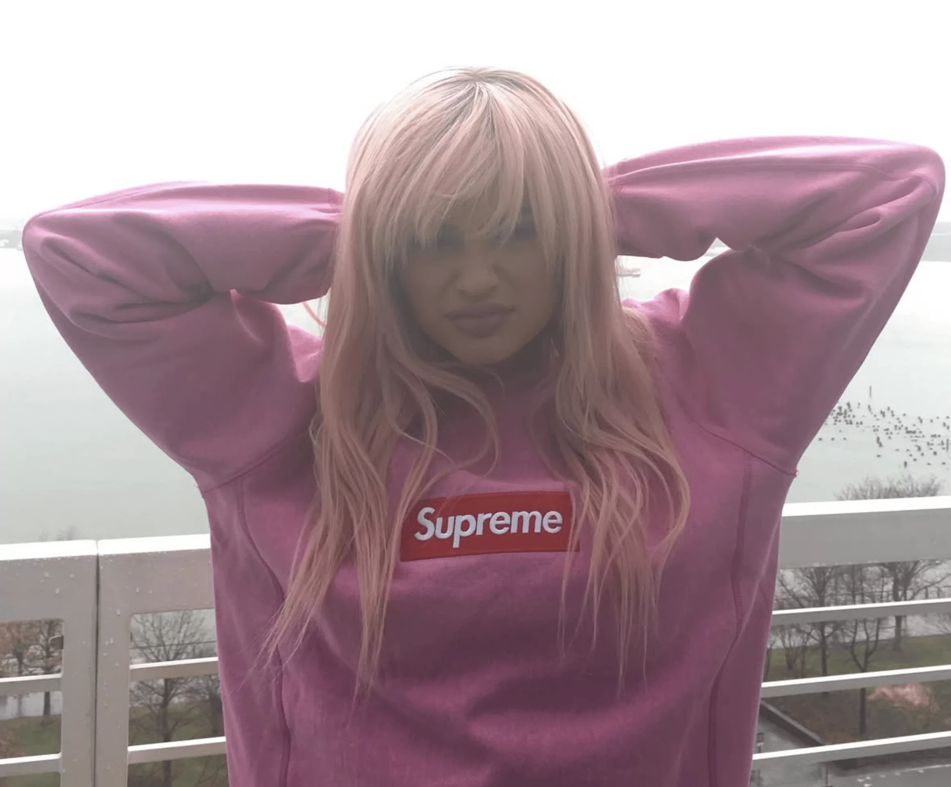 Estas son las tendencias del 2016 que vuelven este 2026. Imagen: @kyliejenner