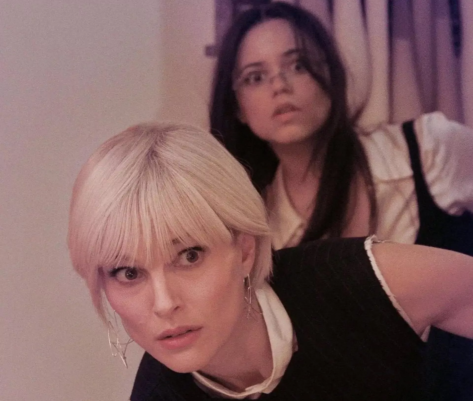 Todo lo que tienes que saber sobre «The Gallerist». Imagen: fotograma de «The Gallerist»