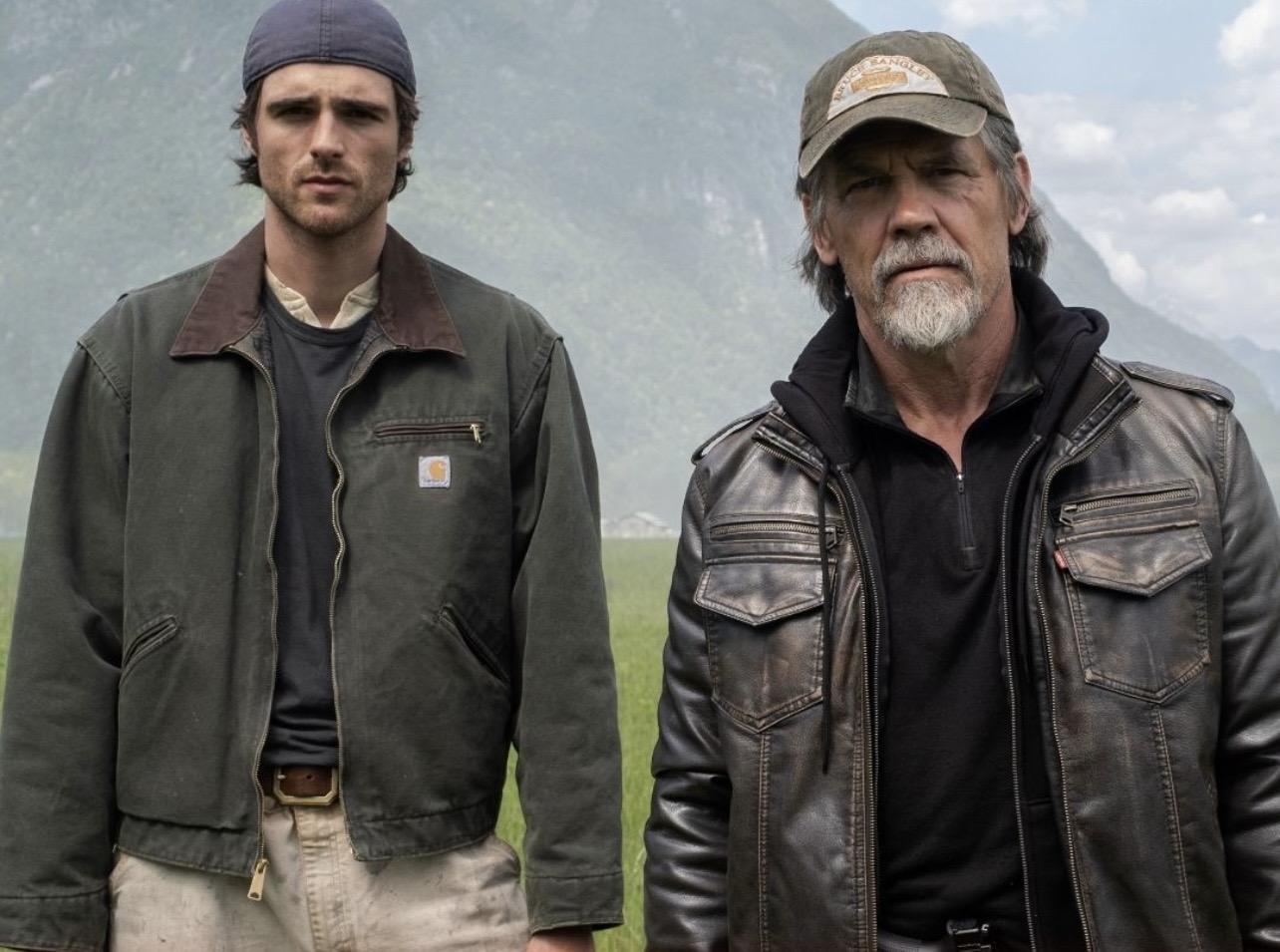 Jacob Elordi junto a Josh Brolin para la novedosa producción Imagen:@ontheredcarpet