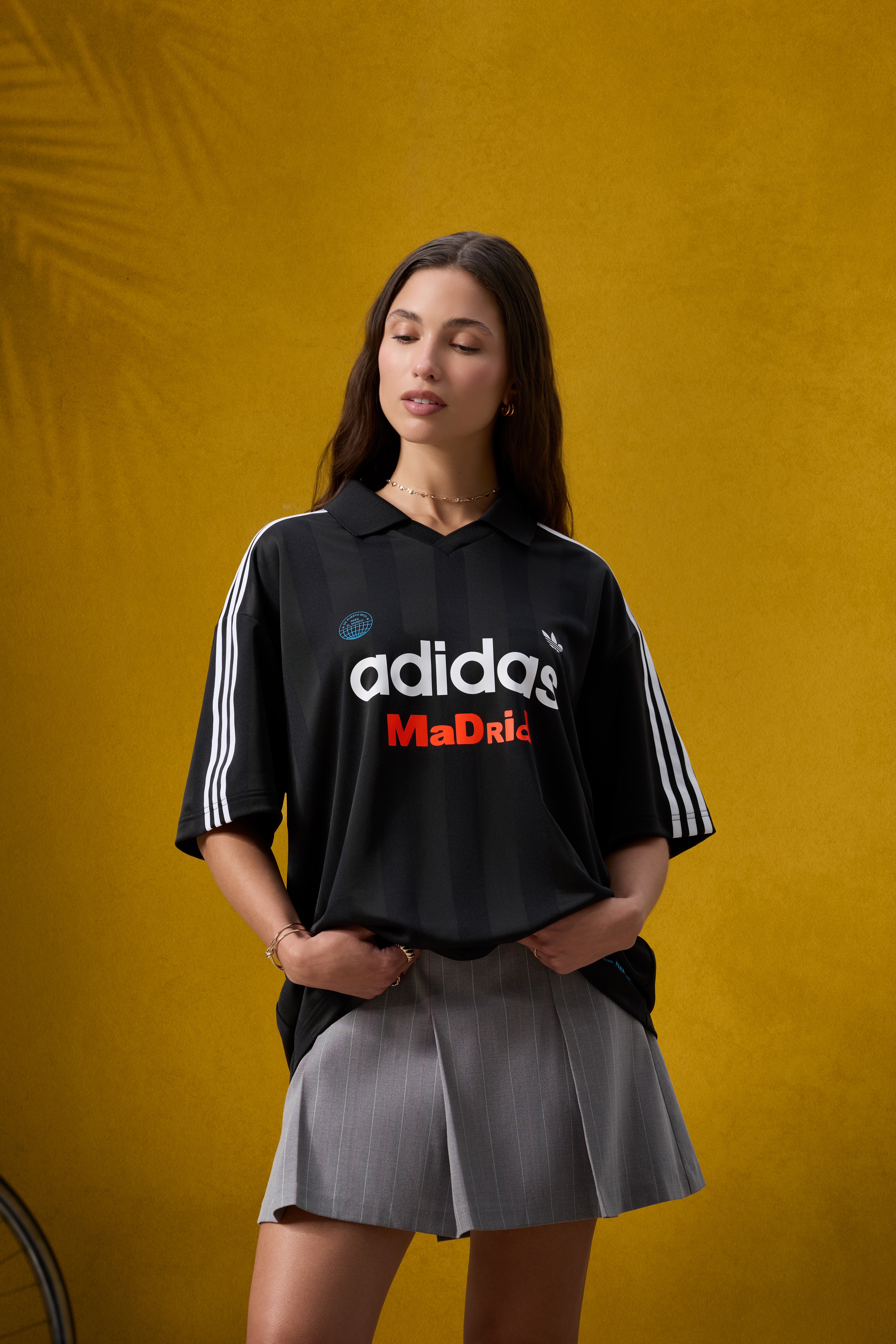 Camiseta de la colección de adidas x Bad Bunny