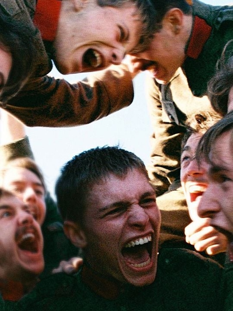 Cartel oficial de «Coward»