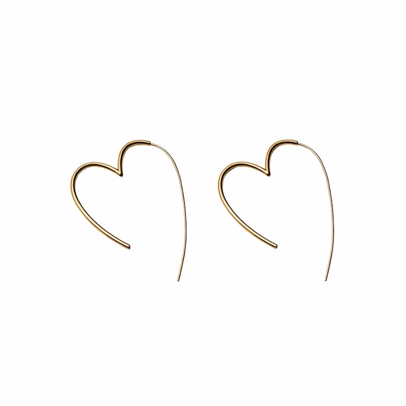 Pendientes corazón de Aristocrazy, el complemento perfecto para looks de verano elegantes y desenfadados.
