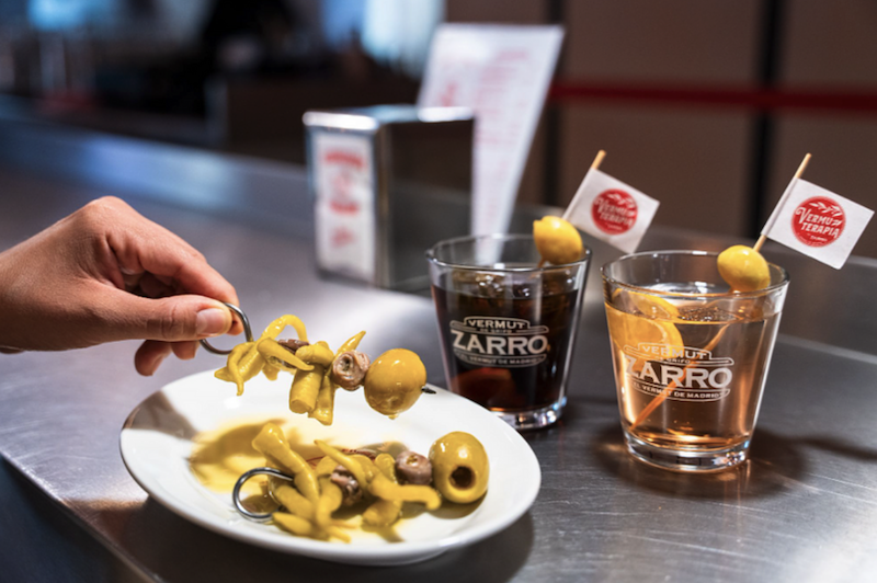 Vermut Zarro y aperitivo, un plan típico madrileño