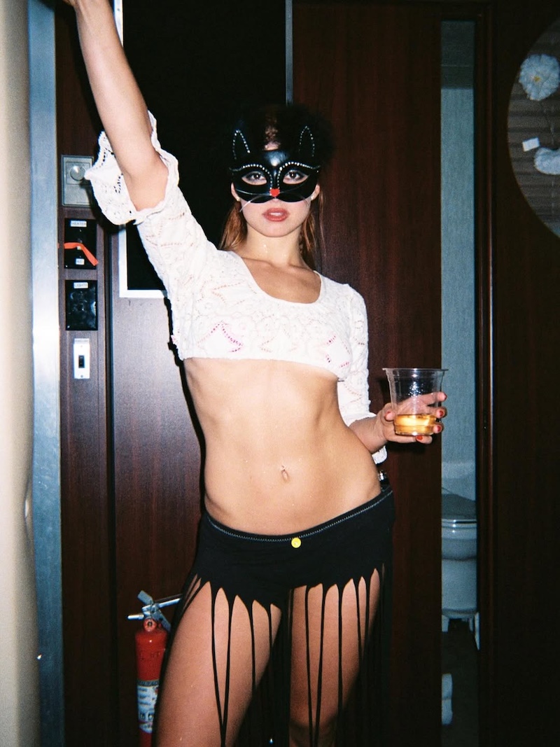 Addison Rae se ha convertido en una de las artistas más observadas del pop internacional y uno de los nombres imprescindibles de Primavera Sound 2026. Imagen: @addisonrae