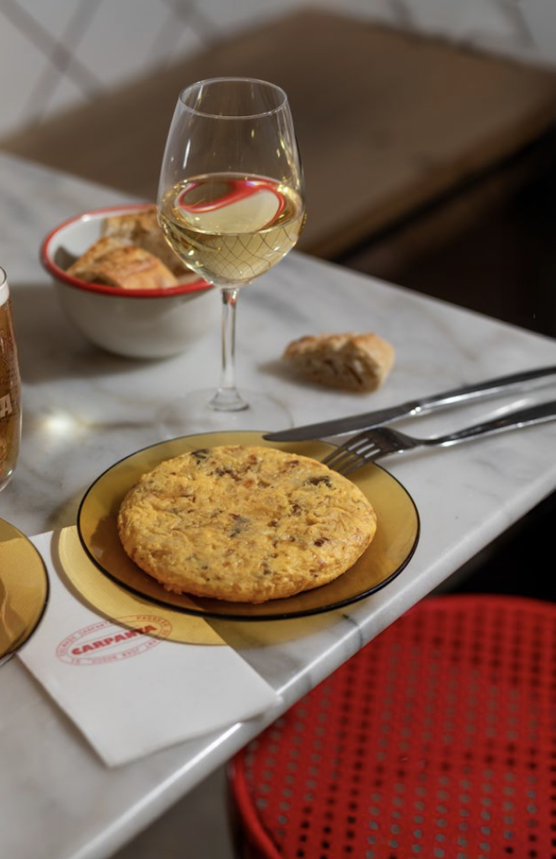 Imagen de las tortillas de Colmado Carpanta, uno de los restaurantes de moda de Barcelona