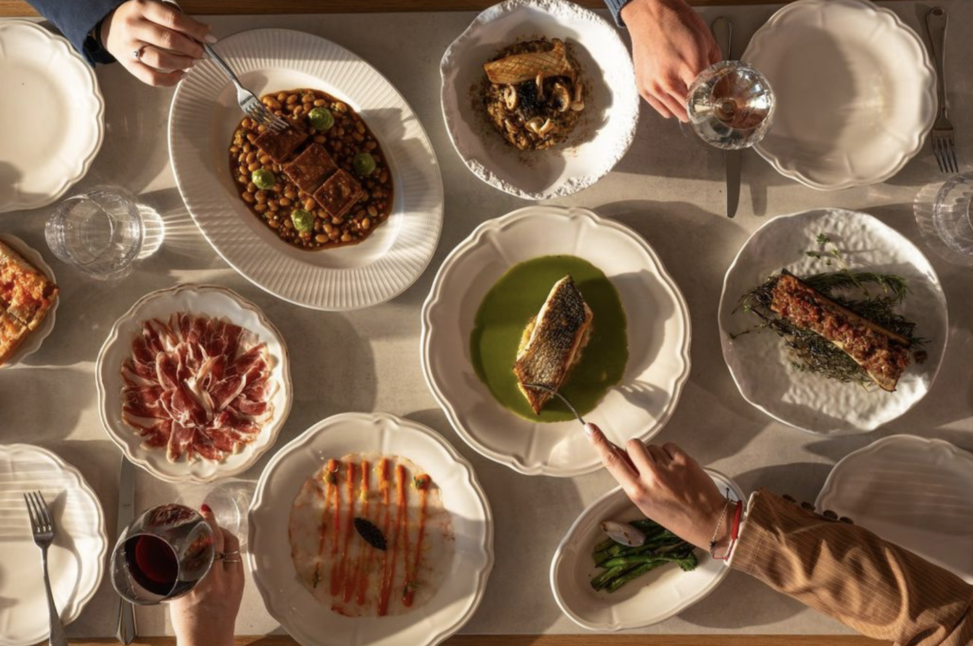 Los mejores restaurantes de Barcelona para visitar este verano. Imagen: cortesía de Albarada