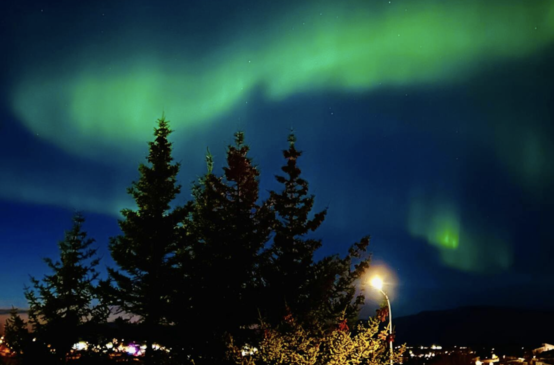 Las auroras boreales convierten a Islandia en uno de los viajes antes de los 40 más deseados por los amantes de la naturaleza
