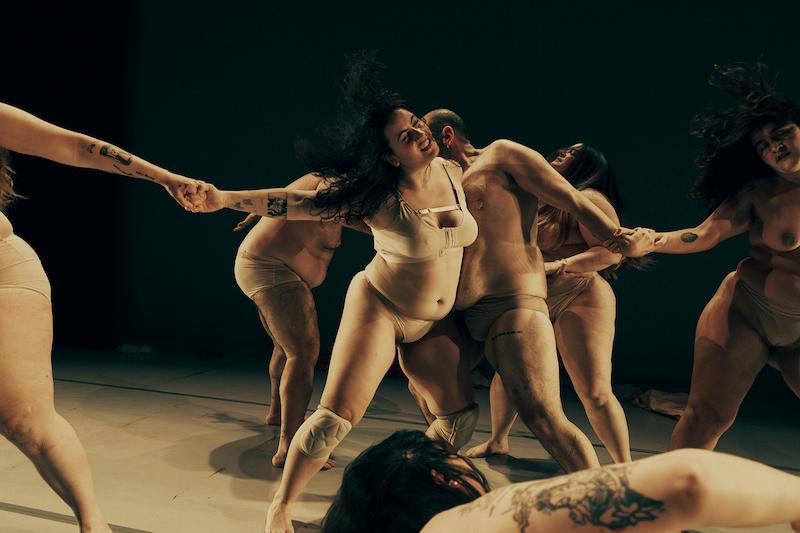 «SACRESIZE» de Alberto Velasco. Cortesía de Dominik Valvo.