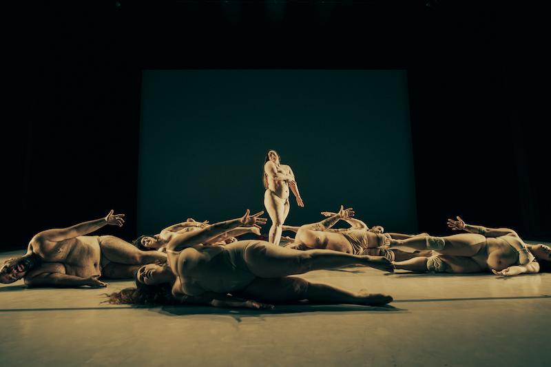 «SACRESIZE» de Alberto Velasco. Cortesía de Dominik Valvo.