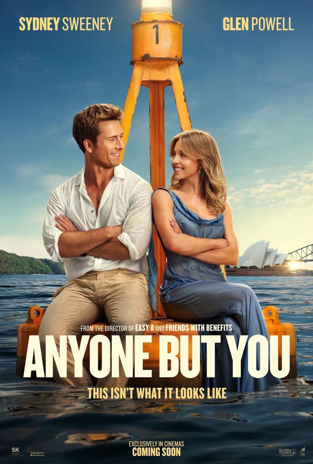 Sydney Sweeney y Glen Powell protagonizan «Cualquiera menos tú», una de las comedias románticas más exitosas y virales de los últimos años