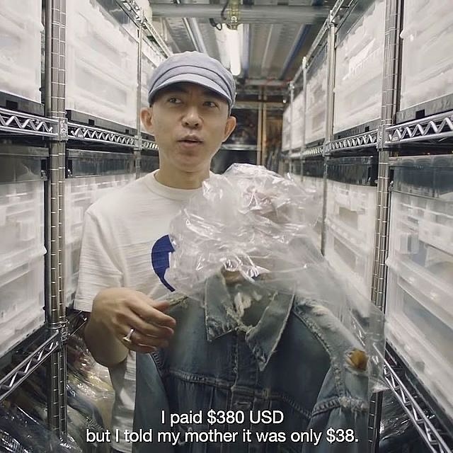 La ropa desgastada y de apariencia usada se convierte en objeto de deseo gracias al auge del workwear y la moda utilitaria. Imagen: @hidden.ny