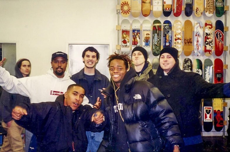 Imágenes de archivo que retratan los primeros años de Supreme y su estrecha relación con la escena skate de Nueva York. Imagen: @savethearchives