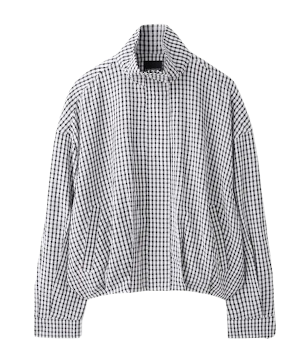 Cazadora oversize de cuadros, de Stradivarius, una de las compras de otoño indispensables. Precio: 29,99€