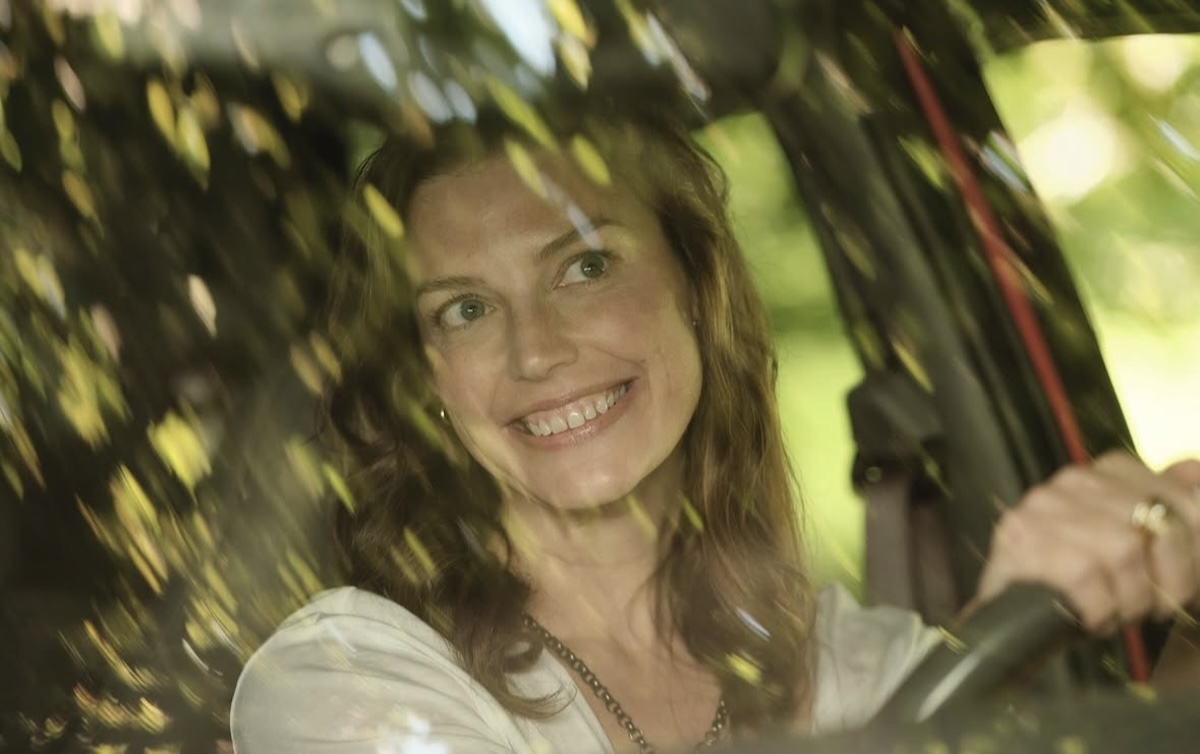 Ella, la madre de Teagan Tao, en la serie. Imagen: cortesía de Netflix