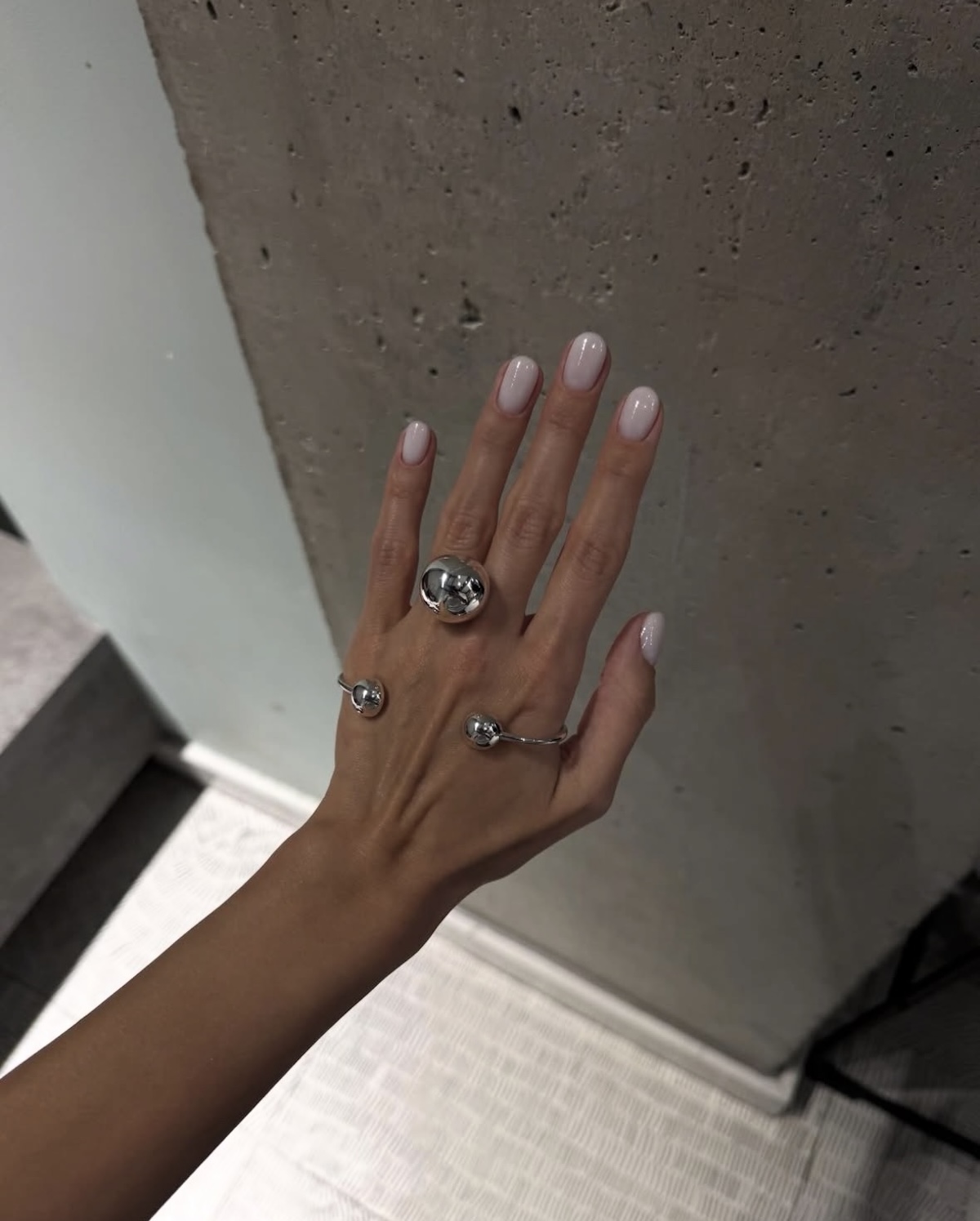 Diseño de uñas «milky»