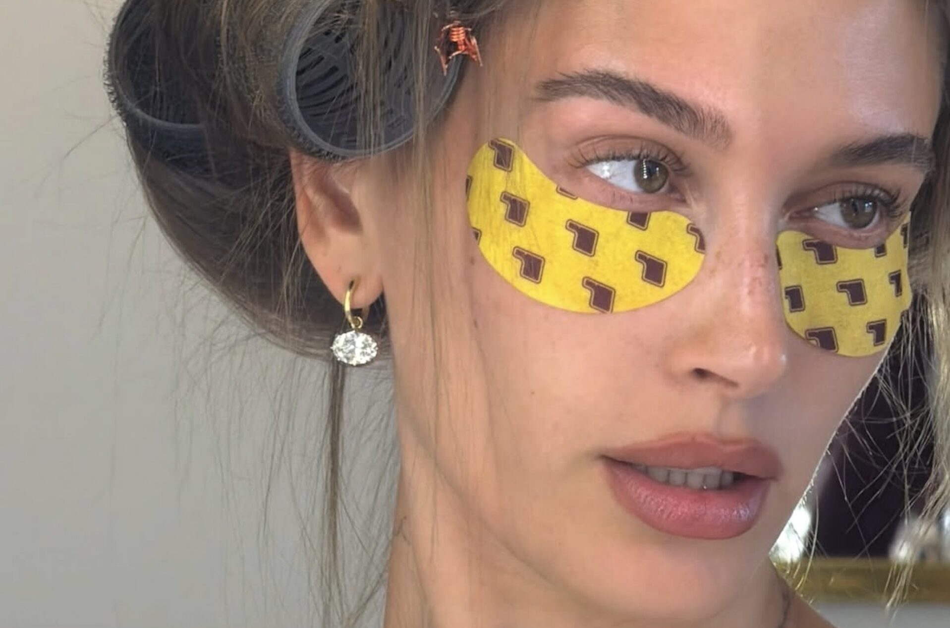 Los cambios que debes de hacer en tu rutina de cuidado facial de cara a otoño. Imagen: @haileybieber