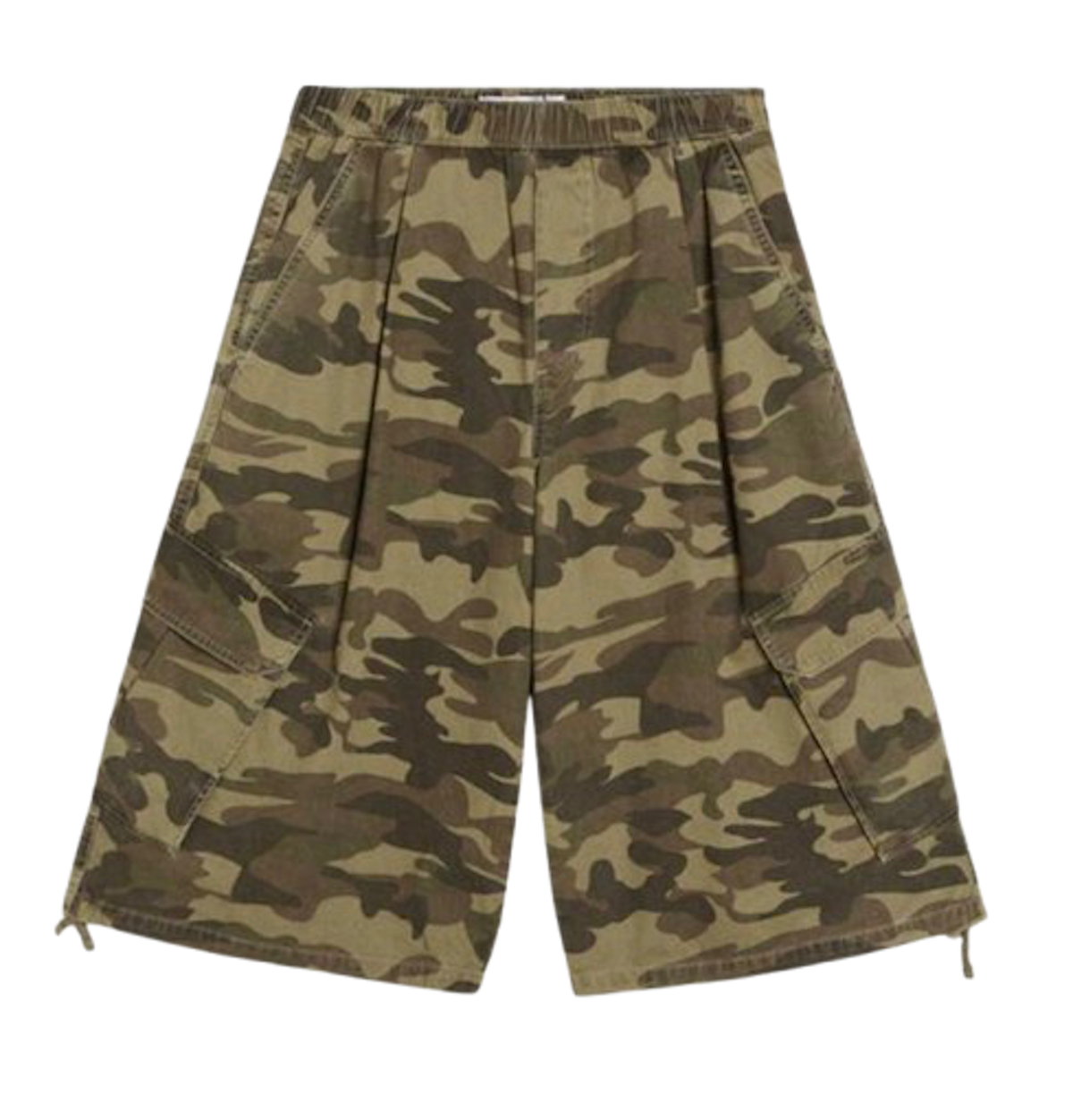 Bermudas de camuflaje de Bershka. Precio: 35,99€