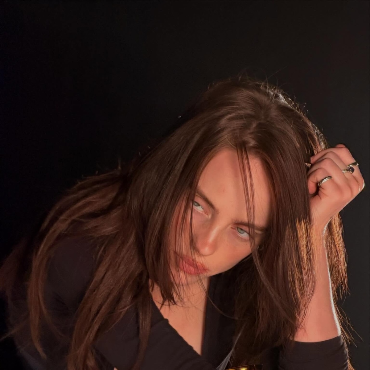 Imagen de Billie Eilish, una de las representantes de lo que es el sad girl pop. Imagen: @billieeilish