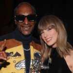 Snoop Dogg y Taylor Swift durante los MTV VMA 2026 en el Peacock Theater de Los Ángeles. Imagen: @mtv