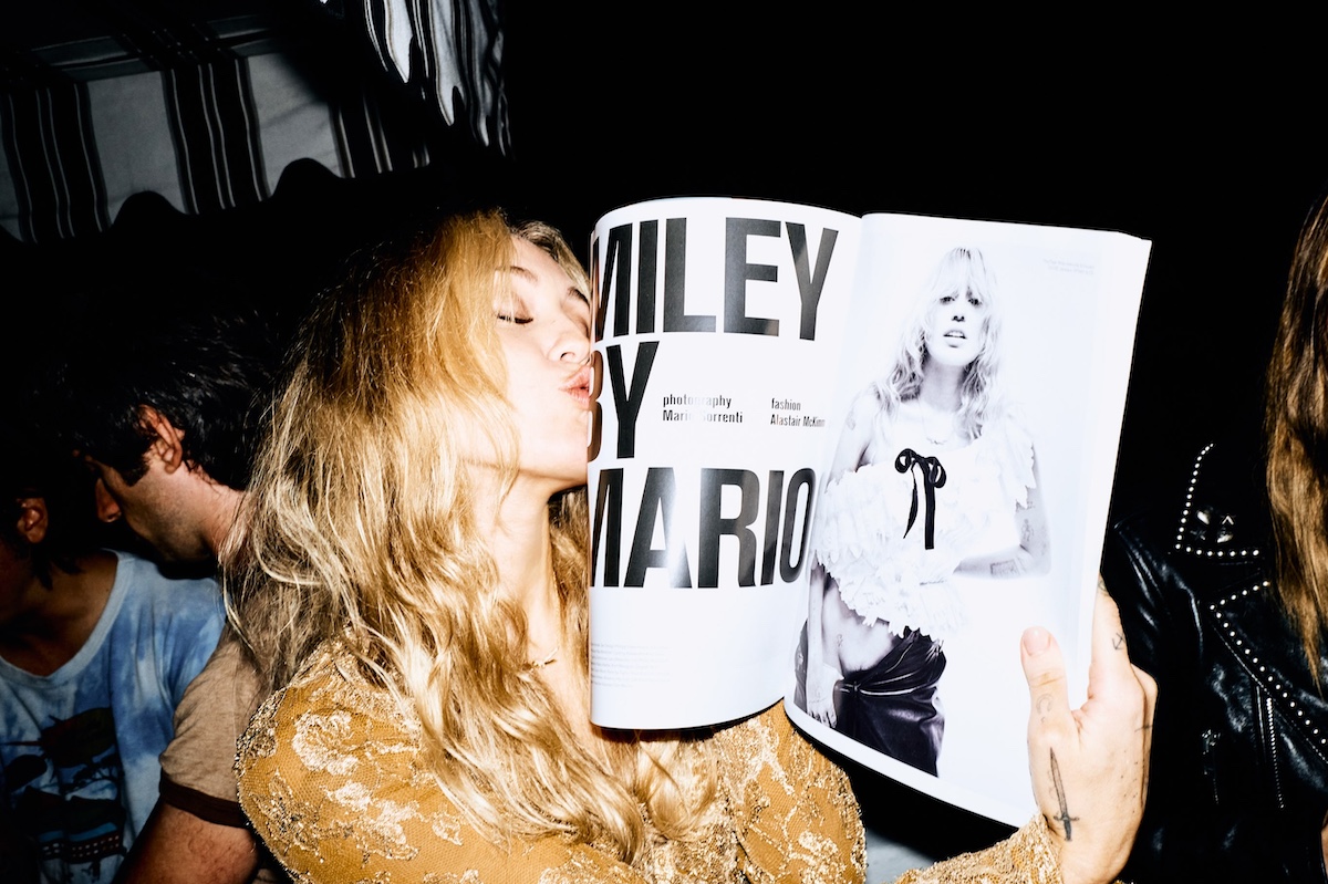 Miley estrena nueva imagen coincidiendo con el anuncio de «Bass Persuades», que llegará el 18 de septiembre de 2026