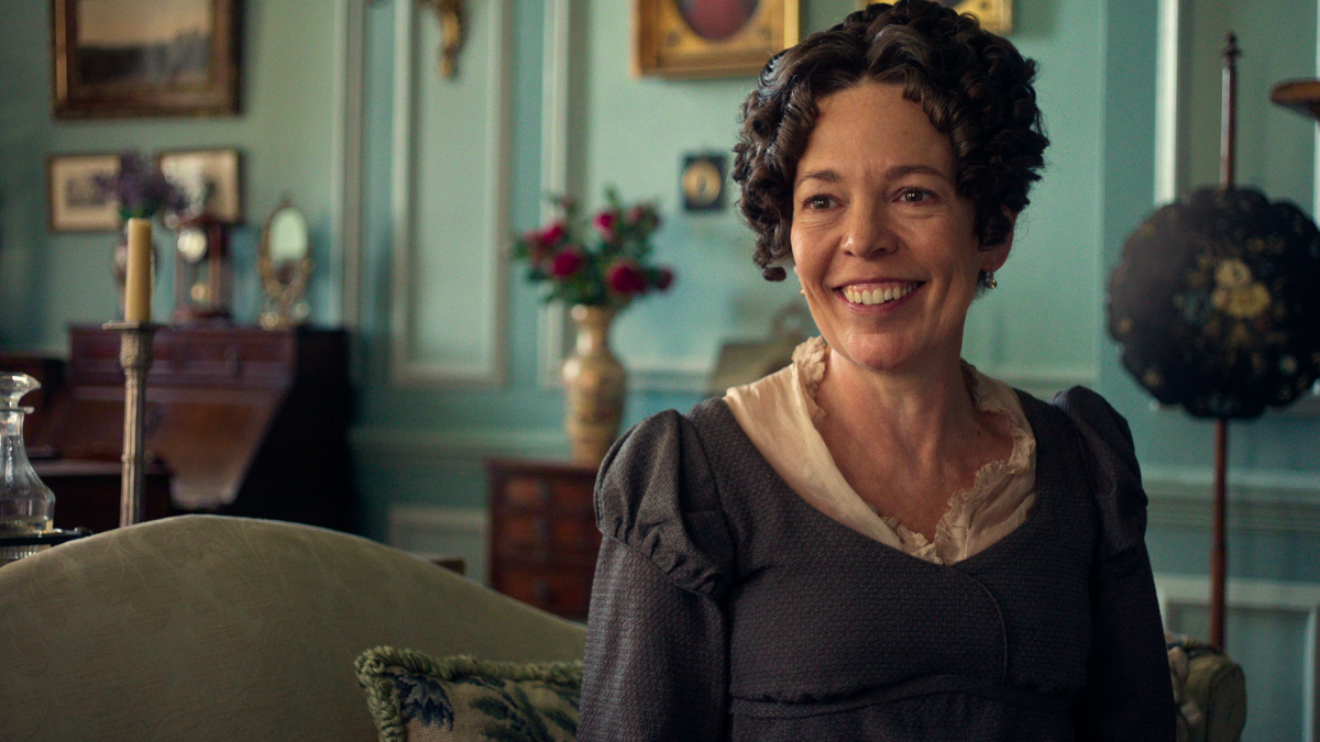 Olivia Colman como la Sra. Bennet en la nueva adaptación de Netflix de «Orgullo y prejuicio»