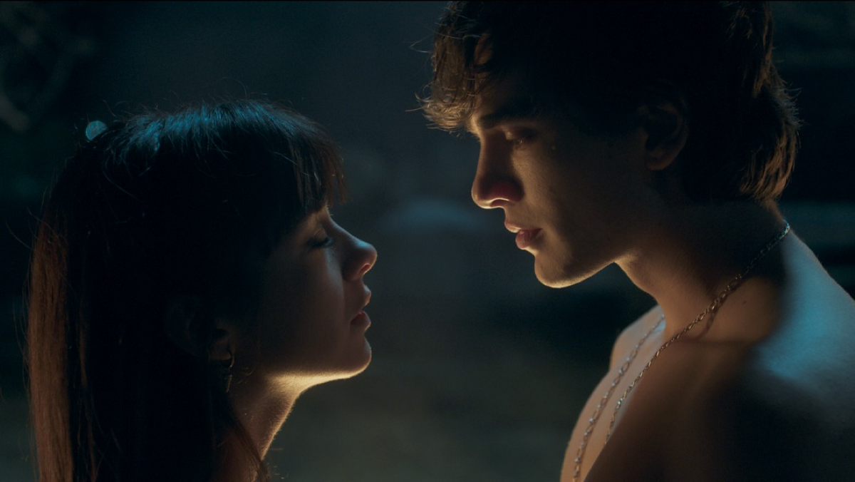 Pau Simon como Adrik Cash en «Perfectos mentirosos», primera adaptación audiovisual del fenómeno de Wattpad de Alex Mírez