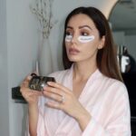 Todo lo que debe saber sobre la cosmética con microagujas. Imagen: @maryam.ghafarinia